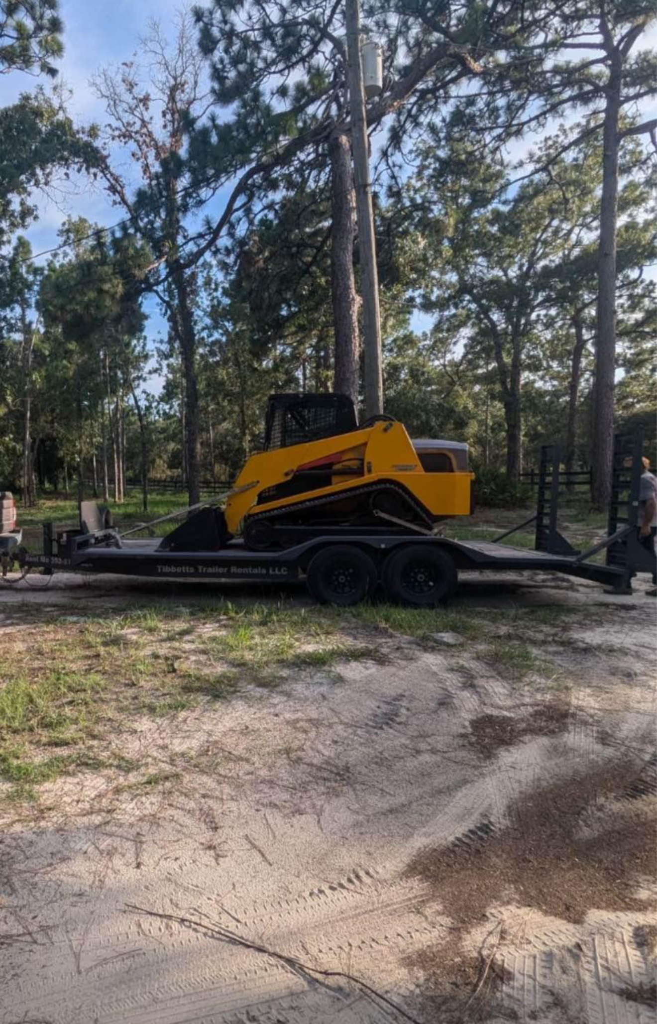 Bigfoot Trailers 102"x20' view 4